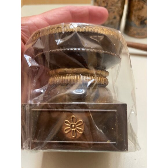 Vintage 1978 JASCO Mary & BABY JESUS & BIBLE Candle, Holder & Candle Snuffer NEW - Picture 7 of 12